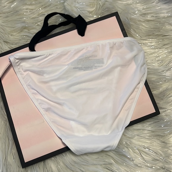 VS Love Cloud panty - Picture 5 of 8